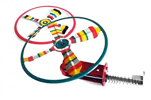 Fliegende Untertasse 3 Fliegende Untertasse