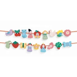 Djeco Kleinkind Lernspielzeug: Filagirly 5 Djeco Kleinkind Lernspielzeug: Filagirly -Kinder Pielzeugladen DJ06168 a 600x600