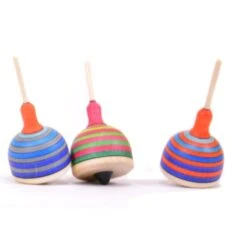 Mader Holzkreisel Fridolin Aus Der Kreiselmanufaktur 5 Mader Holzkreisel Fridolin Aus Der Kreiselmanufaktur -Kinder Pielzeugladen Fridolin2 600x600